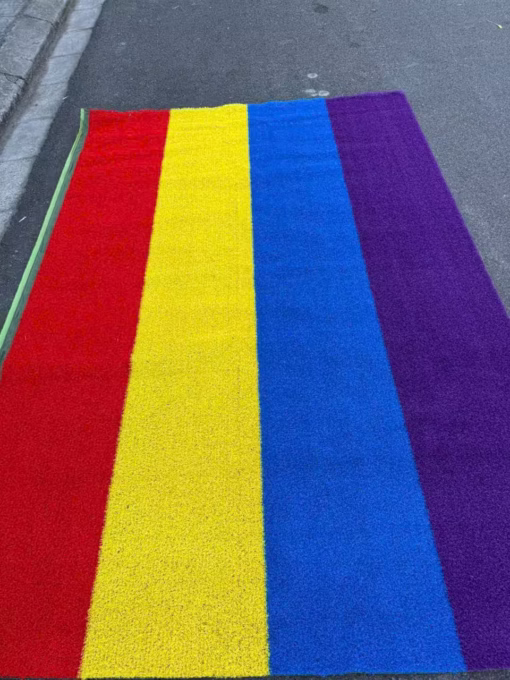 Cỏ nhân tạo 4 màu xanh dương đỏ tím vàng